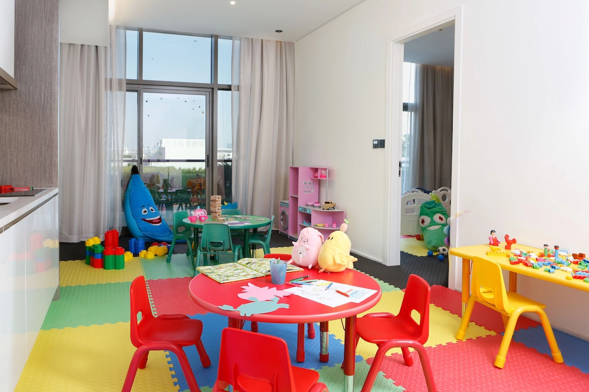 مکان بازی کودکان هتل د8 پالم جمیرا آکور دبی